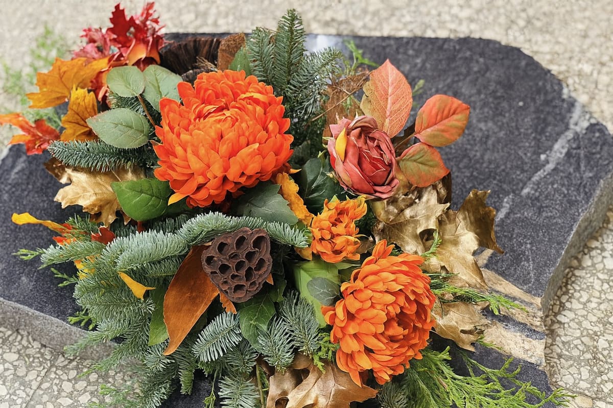 You are currently viewing Kwiaciarnia Bielsko – Jakie kwiaty na 1 listopada?