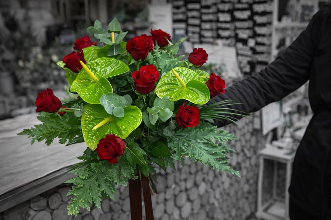 Read more about the article Kwiaciarnia Bielsko-Biała z dowozem na ślub, urodziny i rocznice